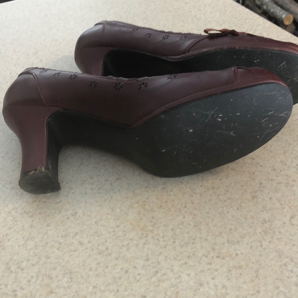 MADDEN GIRL VINTAGE PUMPS - Picture 7 of 8